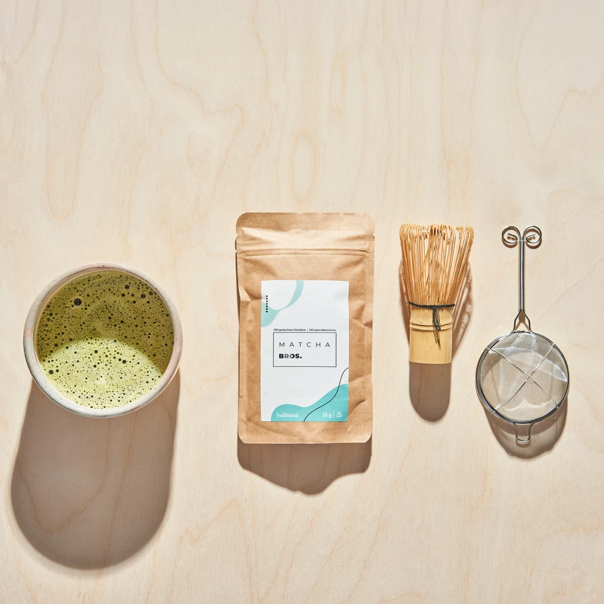 Matcha – herbata zielona z Japonii – w kapsułkach i proszku
